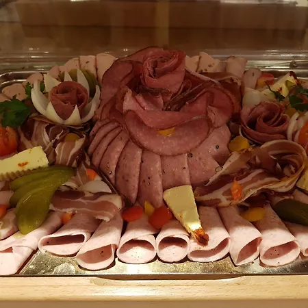 Reitlwirt Szálloda Brixen im Thale