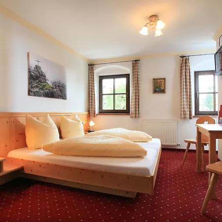 Reitlwirt Hotel