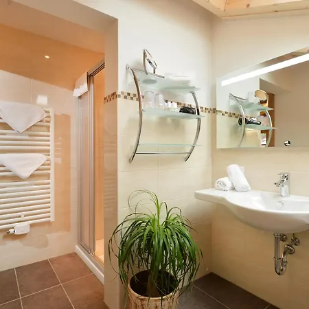 Reitlwirt Hotell Brixen im Thale