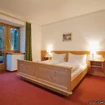 Reitlwirt 4*