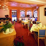 Hotel Reitlwirt 4*